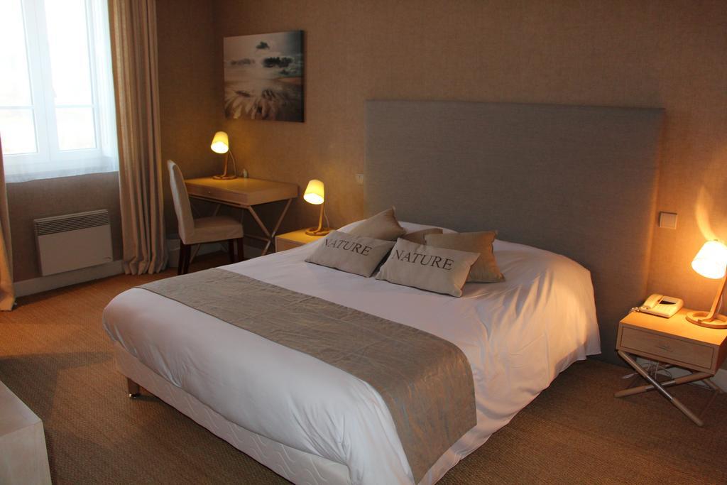 Hotellerie du Lac Revel  Extérieur photo